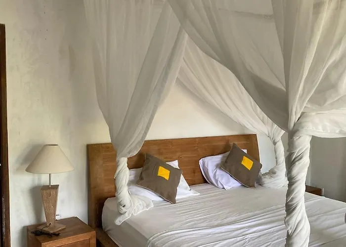 Budha Bima Bed & Breakfast *
